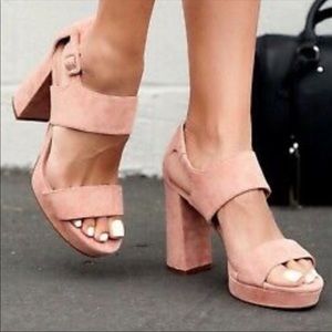 Vince Camuto Mauve Blush Suede Leather Block Heel